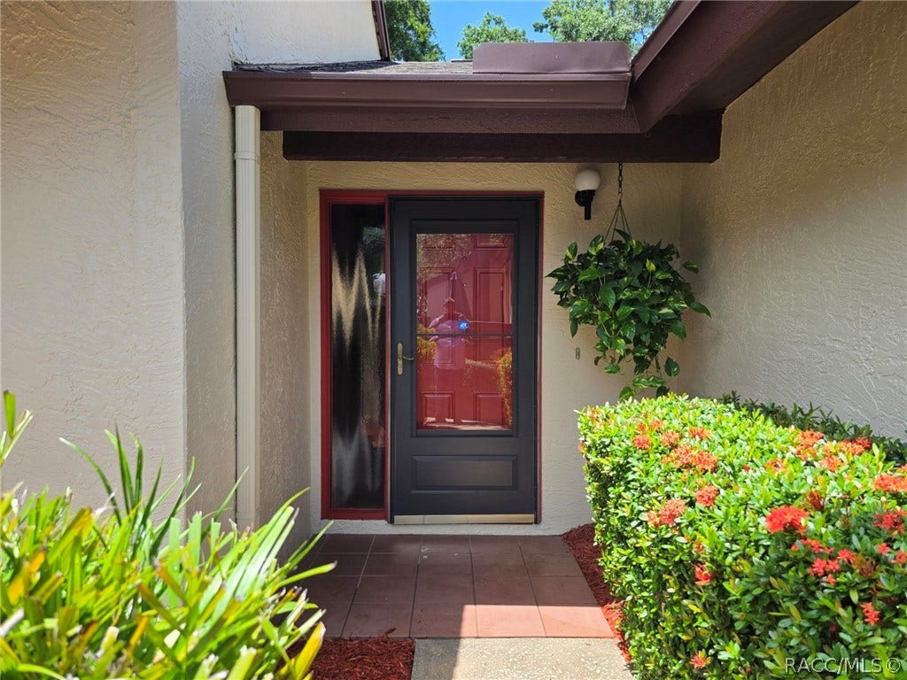 2923 Fig Court, Palm Harbor, FL 34684
