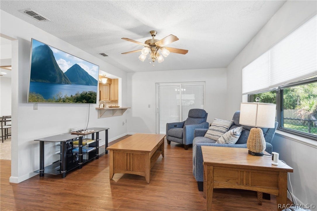 3080 E Bryant Street, Inverness, FL 34453 3080 E Bryant Street, Inverness, FL 34453
