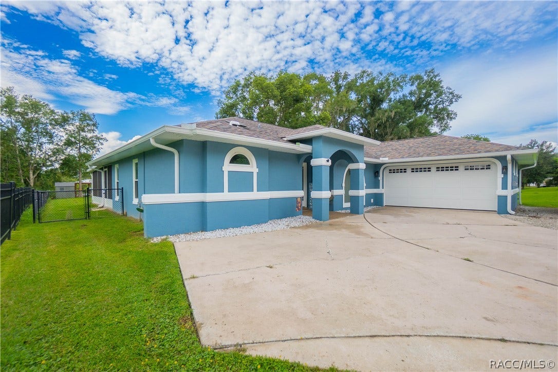 9570 E Tsala Apopka Drive, Floral City, FL 34436 9570 E Tsala Apopka Drive, Floral City, FL 34436