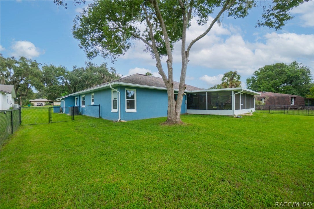 9570 E Tsala Apopka Drive, Floral City, FL 34436 9570 E Tsala Apopka Drive, Floral City, FL 34436