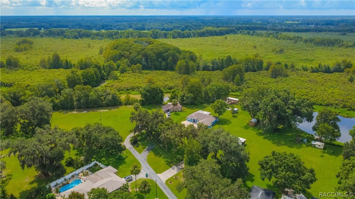 9570 E Tsala Apopka Drive, Floral City, FL 34436 9570 E Tsala Apopka Drive, Floral City, FL 34436