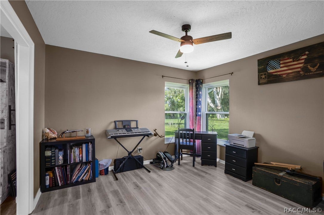 9570 E Tsala Apopka Drive, Floral City, FL 34436 9570 E Tsala Apopka Drive, Floral City, FL 34436