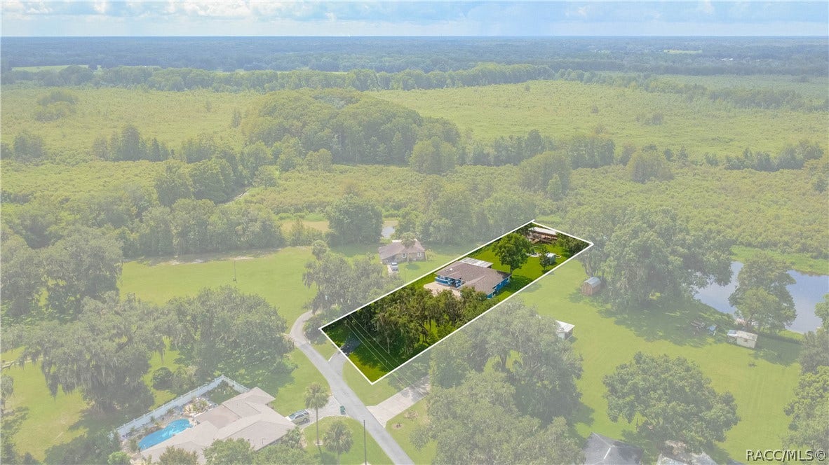 9570 E Tsala Apopka Drive, Floral City, FL 34436 9570 E Tsala Apopka Drive, Floral City, FL 34436