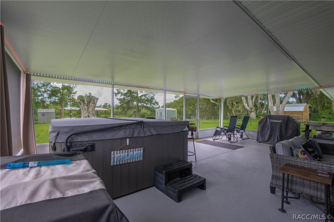 9570 E Tsala Apopka Drive, Floral City, FL 34436 9570 E Tsala Apopka Drive, Floral City, FL 34436