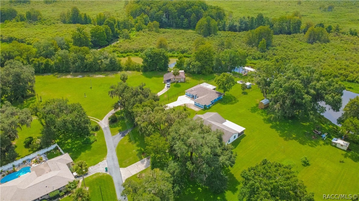 9570 E Tsala Apopka Drive, Floral City, FL 34436 9570 E Tsala Apopka Drive, Floral City, FL 34436