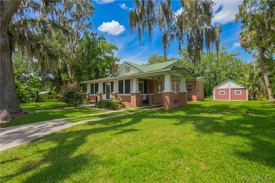 Property photo for 408 W Dampier Street, Inverness, FL