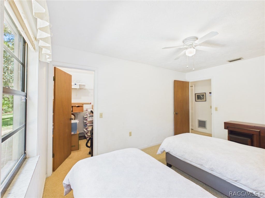 814 N Dunkenfield Avenue, Crystal River, FL 34429 814 N Dunkenfield Avenue, Crystal River, FL 34429