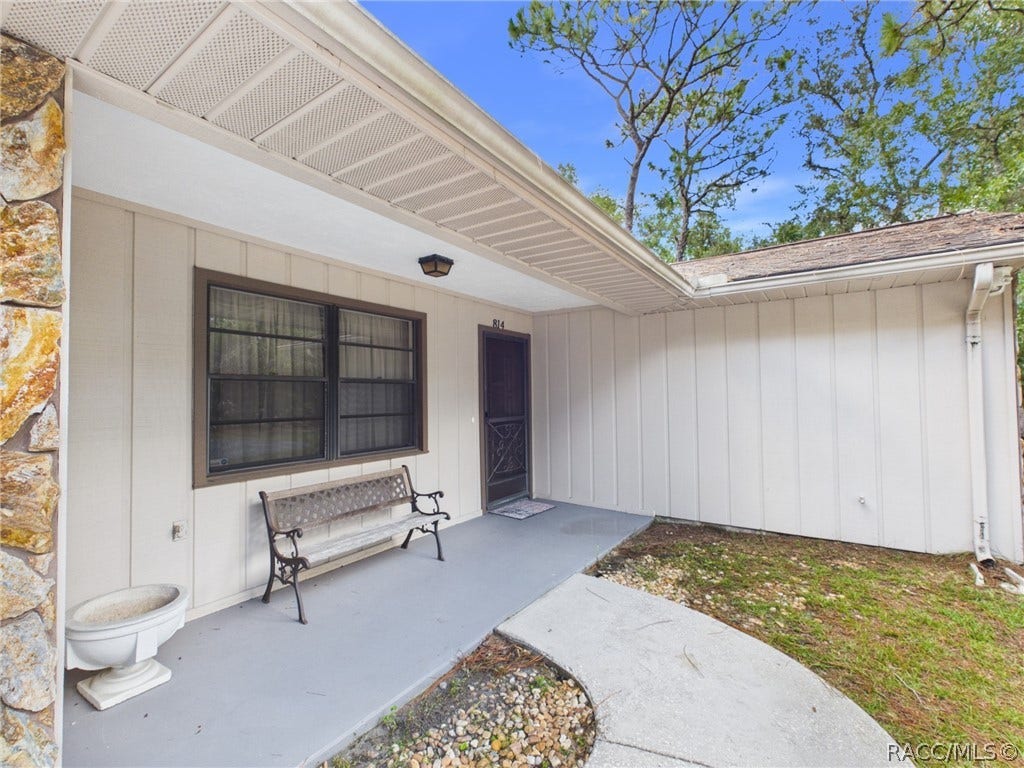 814 N Dunkenfield Avenue, Crystal River, FL 34429 814 N Dunkenfield Avenue, Crystal River, FL 34429