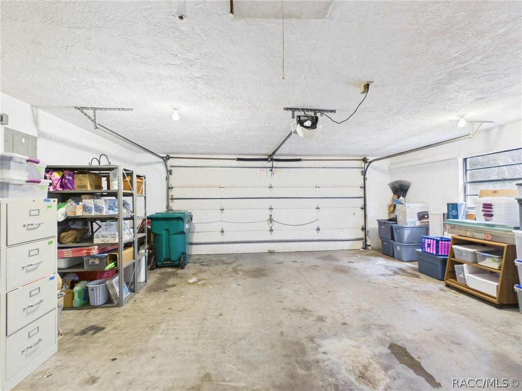 814 N Dunkenfield Avenue, Crystal River, FL 34429 814 N Dunkenfield Avenue, Crystal River, FL 34429