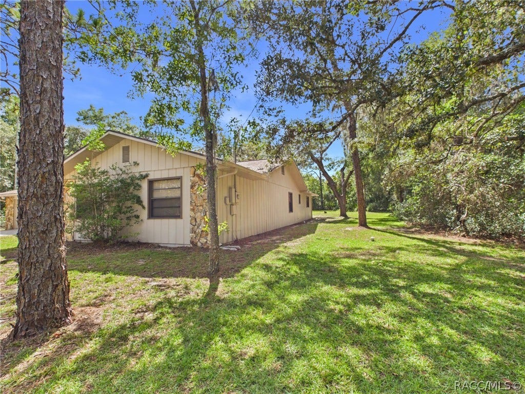 814 N Dunkenfield Avenue, Crystal River, FL 34429 814 N Dunkenfield Avenue, Crystal River, FL 34429