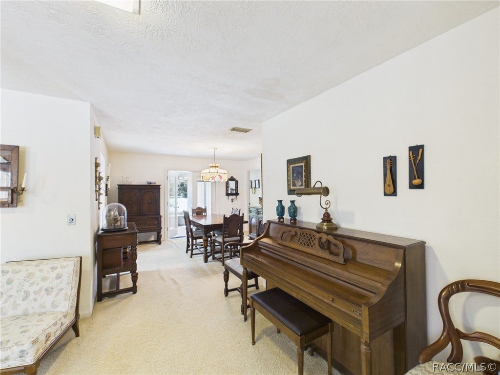 814 N Dunkenfield Avenue, Crystal River, FL 34429 814 N Dunkenfield Avenue, Crystal River, FL 34429