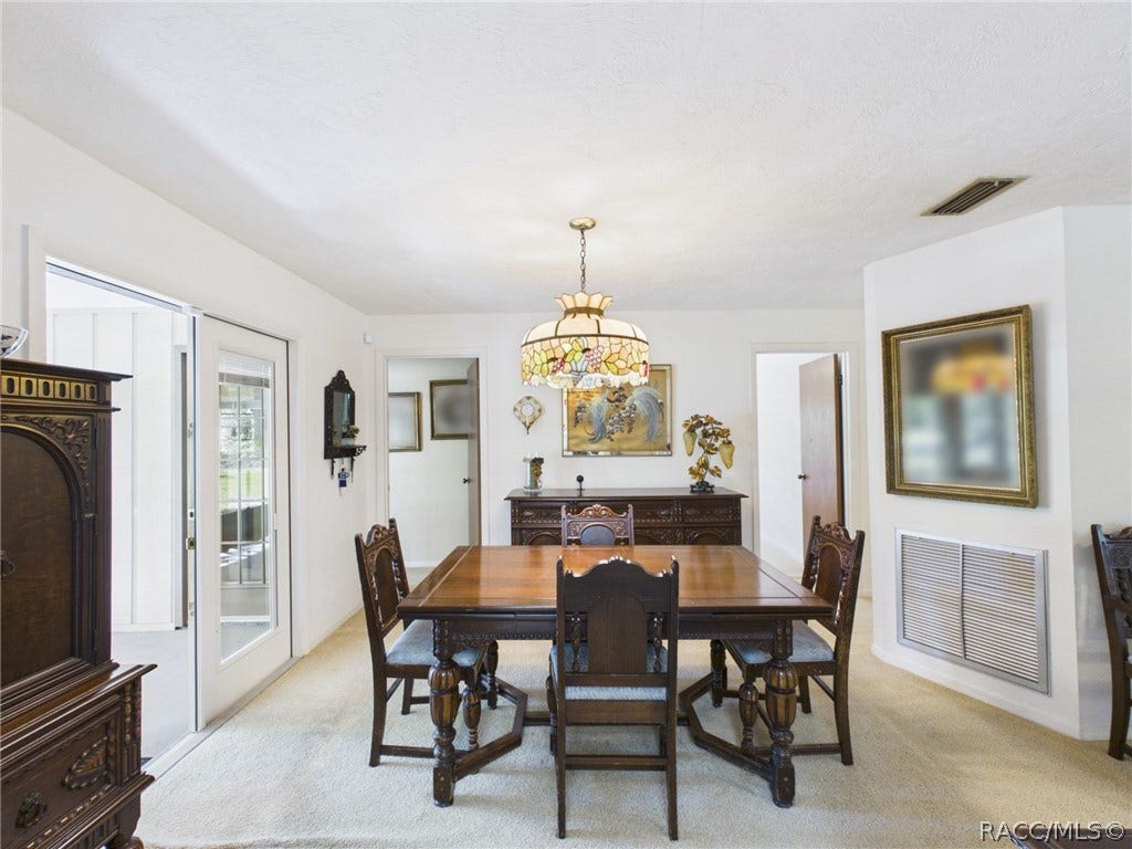 814 N Dunkenfield Avenue, Crystal River, FL 34429 814 N Dunkenfield Avenue, Crystal River, FL 34429