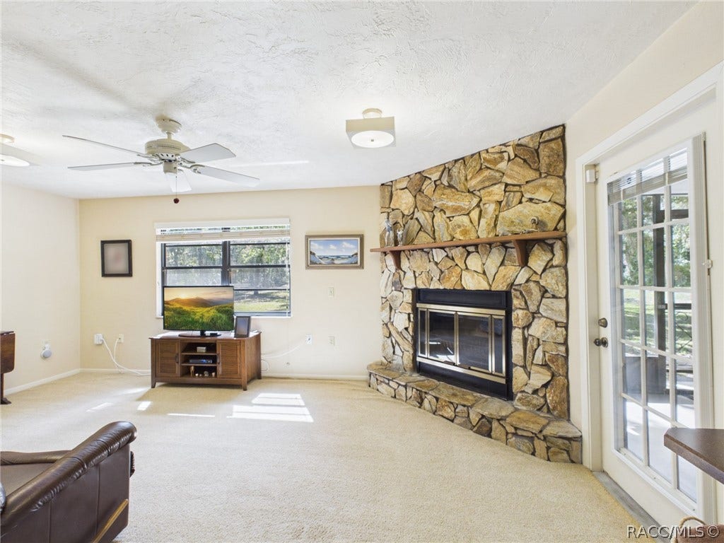 814 N Dunkenfield Avenue, Crystal River, FL 34429 814 N Dunkenfield Avenue, Crystal River, FL 34429