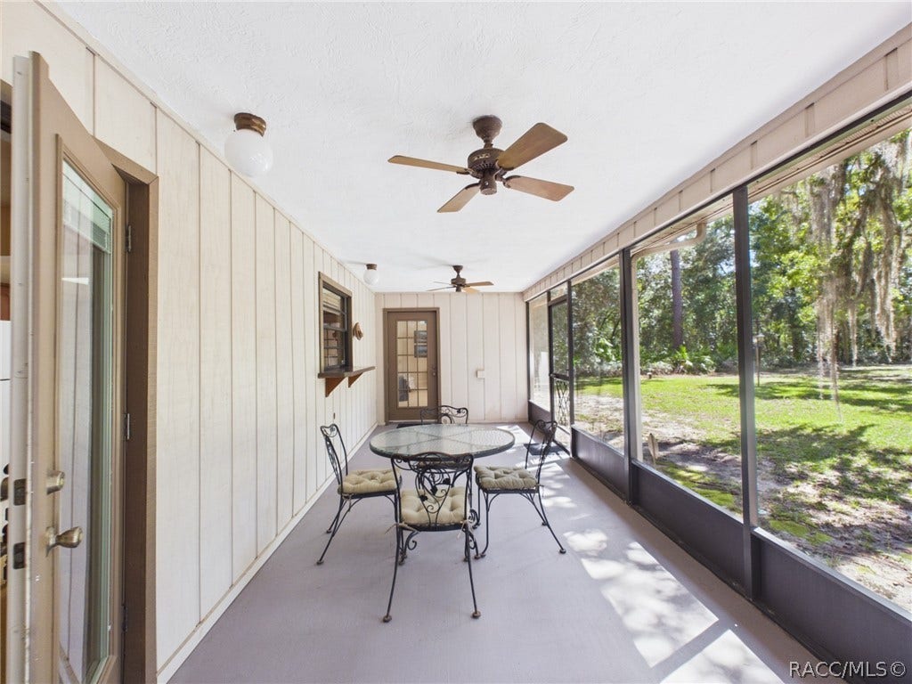 814 N Dunkenfield Avenue, Crystal River, FL 34429 814 N Dunkenfield Avenue, Crystal River, FL 34429