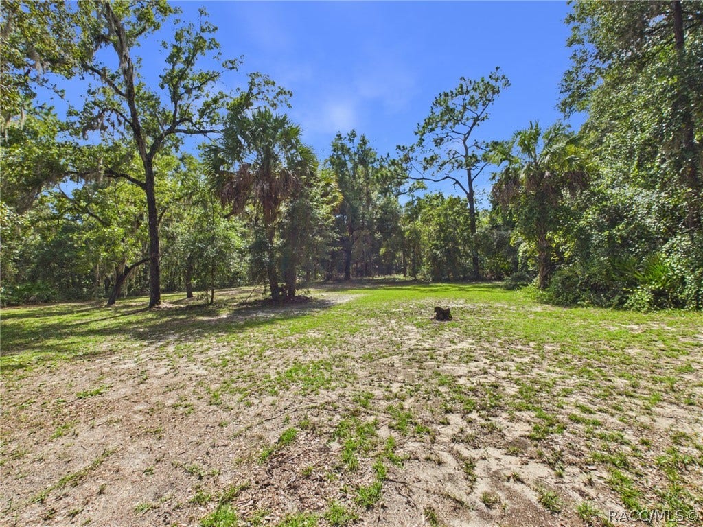814 N Dunkenfield Avenue, Crystal River, FL 34429 814 N Dunkenfield Avenue, Crystal River, FL 34429