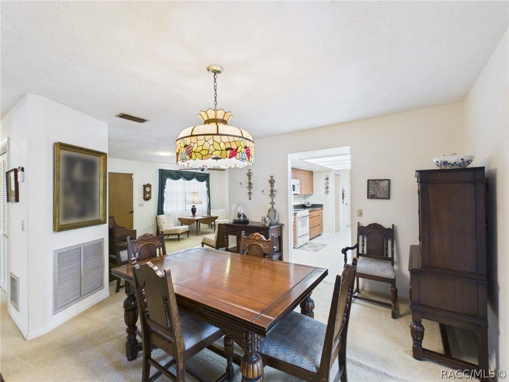 814 N Dunkenfield Avenue, Crystal River, FL 34429 814 N Dunkenfield Avenue, Crystal River, FL 34429