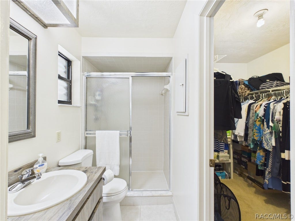 814 N Dunkenfield Avenue, Crystal River, FL 34429 814 N Dunkenfield Avenue, Crystal River, FL 34429