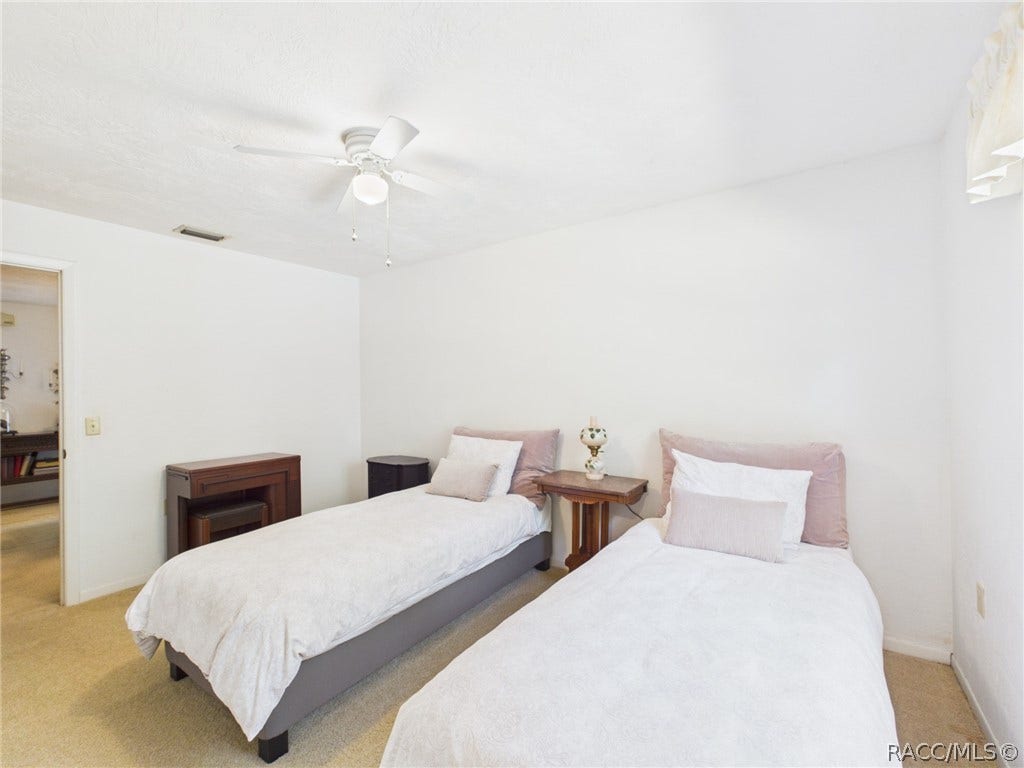 814 N Dunkenfield Avenue, Crystal River, FL 34429 814 N Dunkenfield Avenue, Crystal River, FL 34429