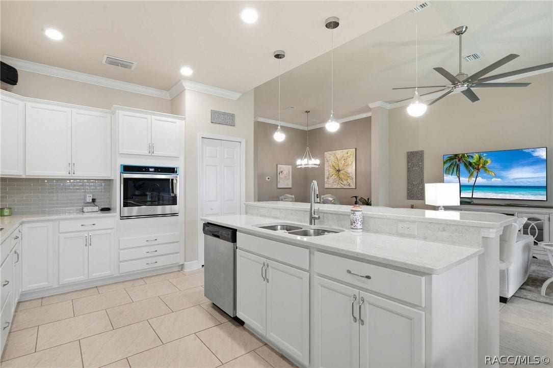 1892 W Nicole Drive, Lecanto, FL 34461 1892 W Nicole Drive, Lecanto, FL 34461