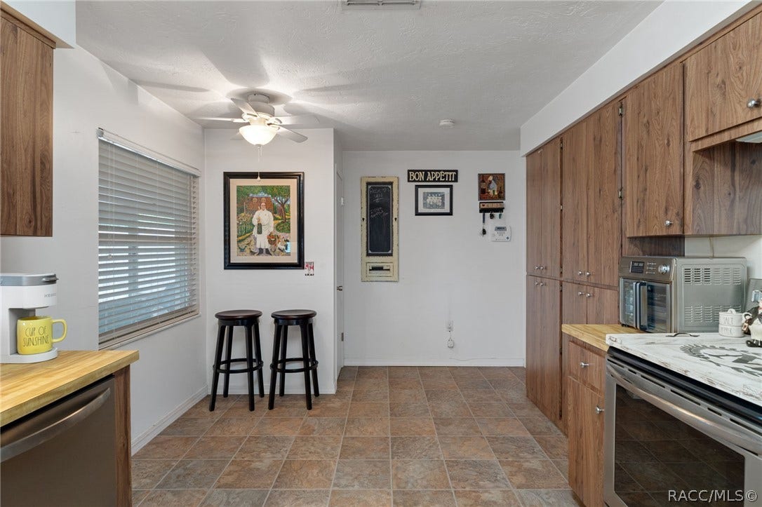 804 W Buttonbush Drive, Beverly Hills, FL 34465 804 W Buttonbush Drive, Beverly Hills, FL 34465