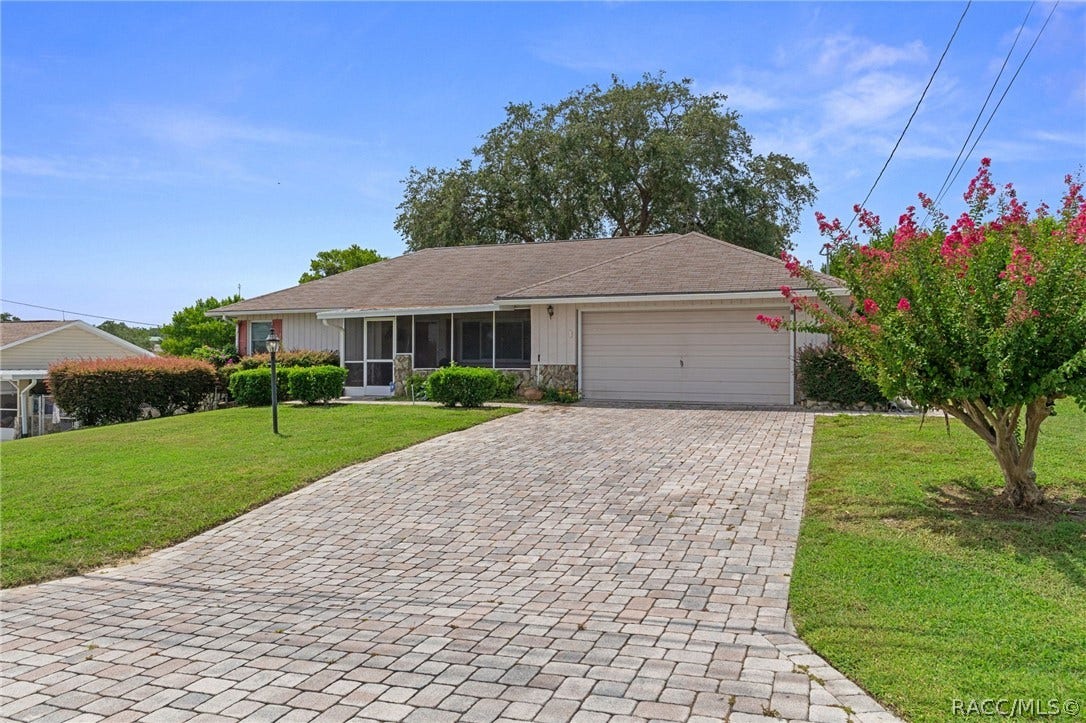 804 W Buttonbush Drive, Beverly Hills, FL 34465 804 W Buttonbush Drive, Beverly Hills, FL 34465