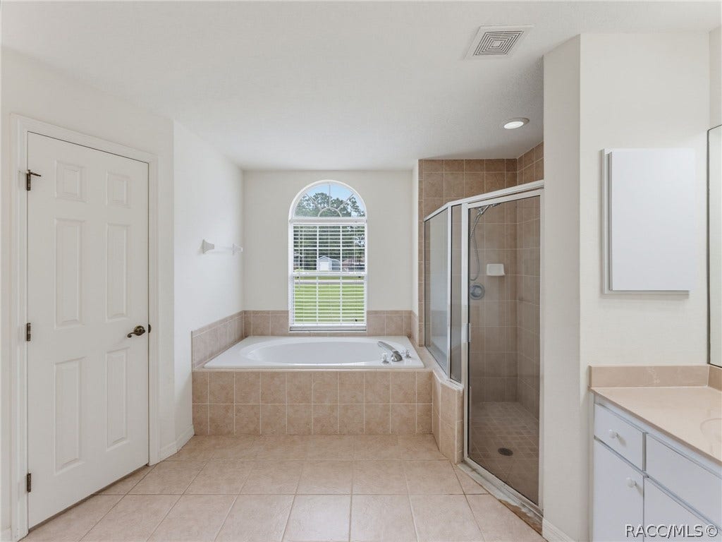 9700 N Kendall Way, Citrus Springs, FL 34434 9700 N Kendall Way, Citrus Springs, FL 34434