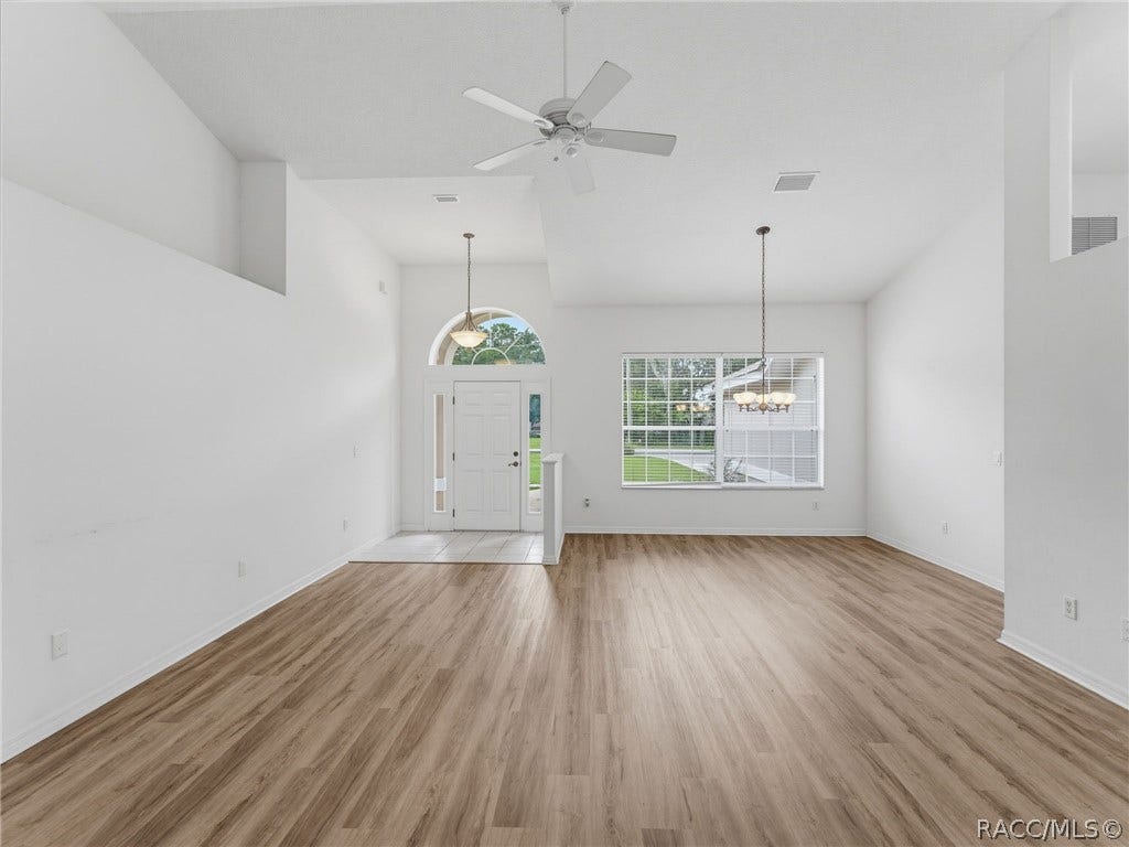 9700 N Kendall Way, Citrus Springs, FL 34434 9700 N Kendall Way, Citrus Springs, FL 34434