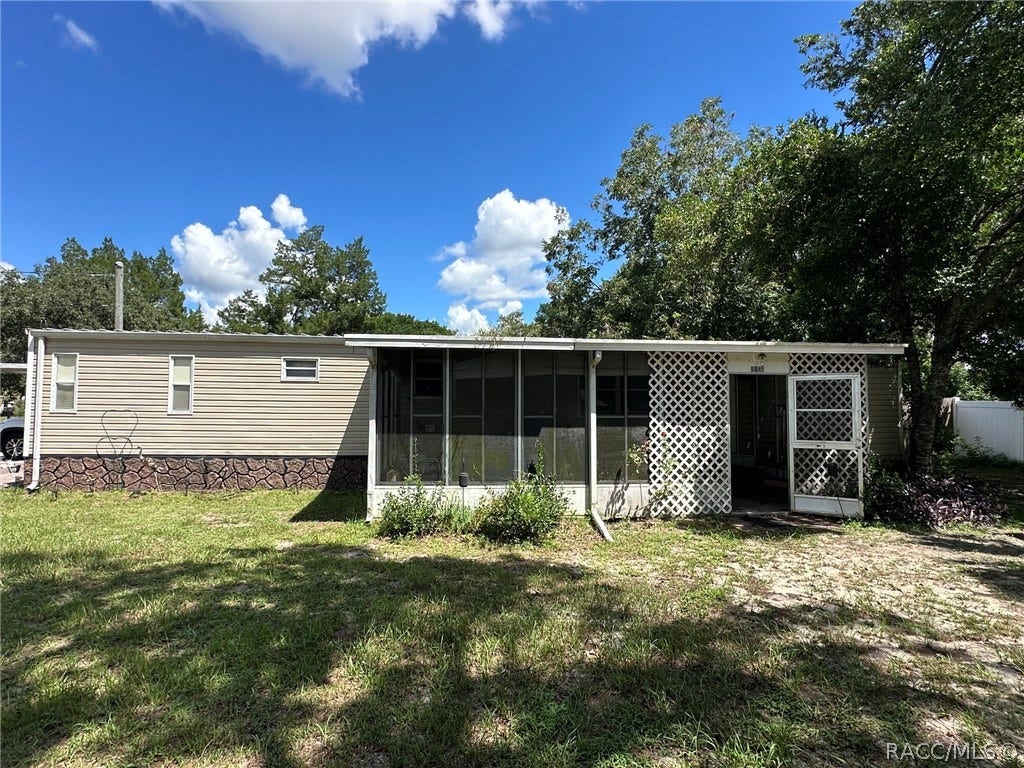 6545 S Gross Avenue, Homosassa, FL 34446 Front of home with screened porch