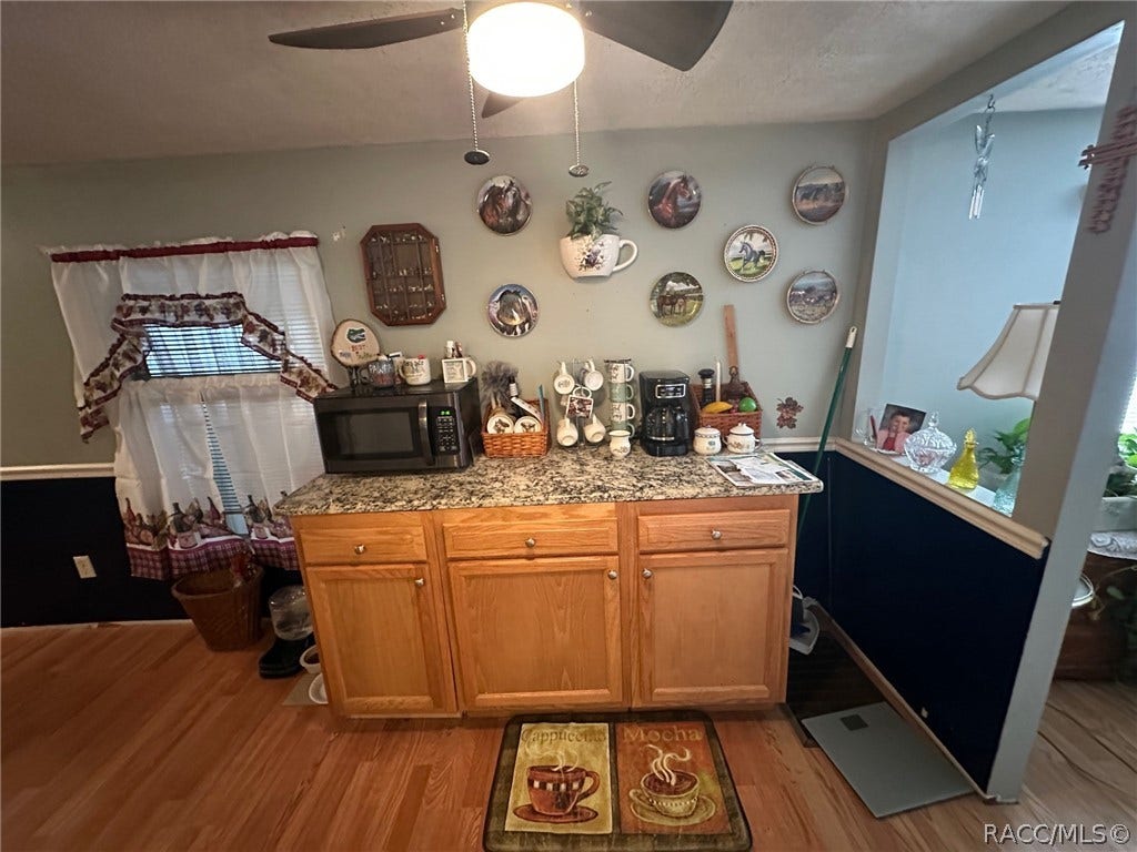 6545 S Gross Avenue, Homosassa, FL 34446 Coffee Bar