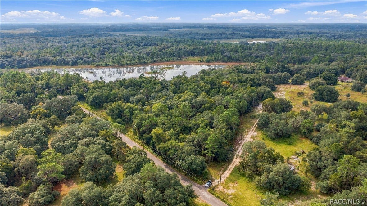 10442 E Moccasin Slough Road, Inverness, FL 34450
