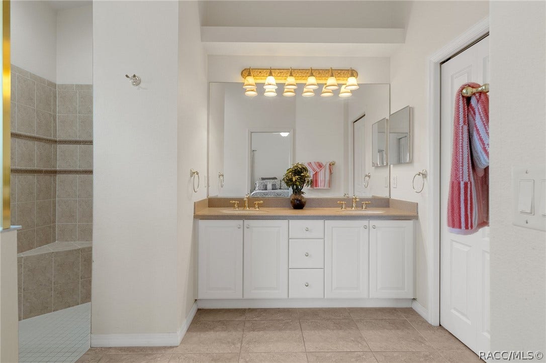 2295 N Andrea Point, Lecanto, FL 34461 2295 N Andrea Point, Lecanto, FL 34461