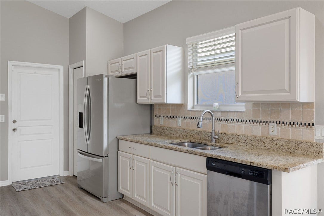 2295 N Andrea Point, Lecanto, FL 34461 2295 N Andrea Point, Lecanto, FL 34461