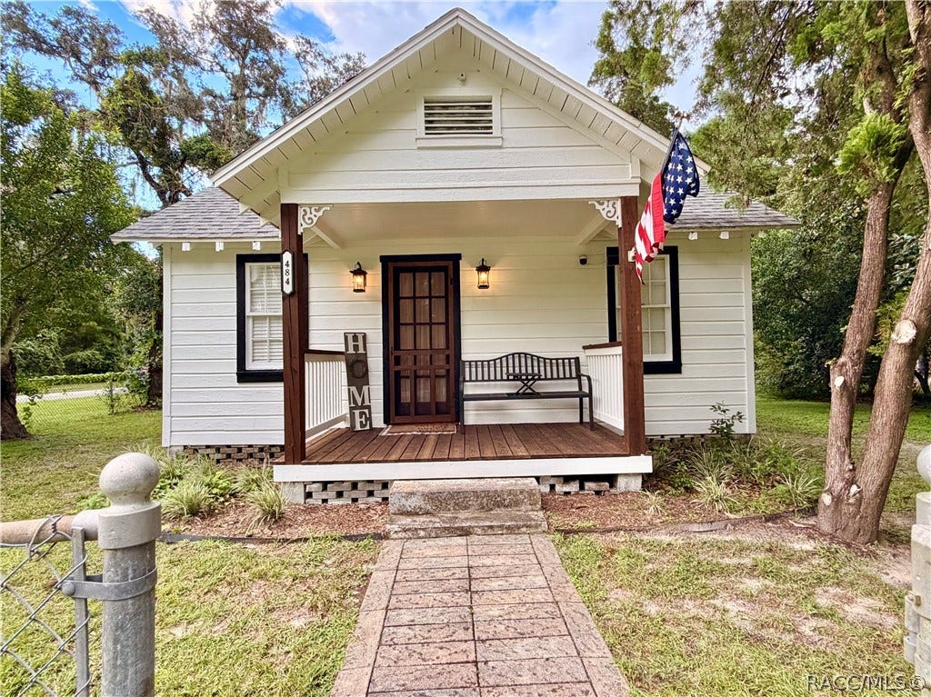 484 Roosevelt Avenue, Brooksville, FL 34604 484 Roosevelt Avenue, Brooksville, FL 34604
