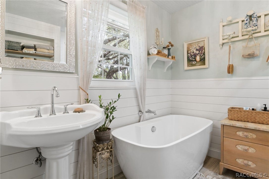 6310 W Corral Place, Beverly Hills, FL 34465 6310 W Corral Place, Beverly Hills, FL 34465