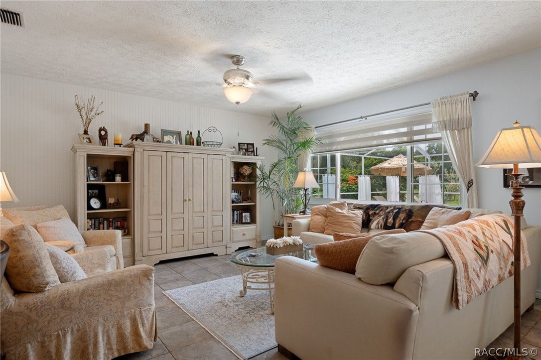 6310 W Corral Place, Beverly Hills, FL 34465 6310 W Corral Place, Beverly Hills, FL 34465