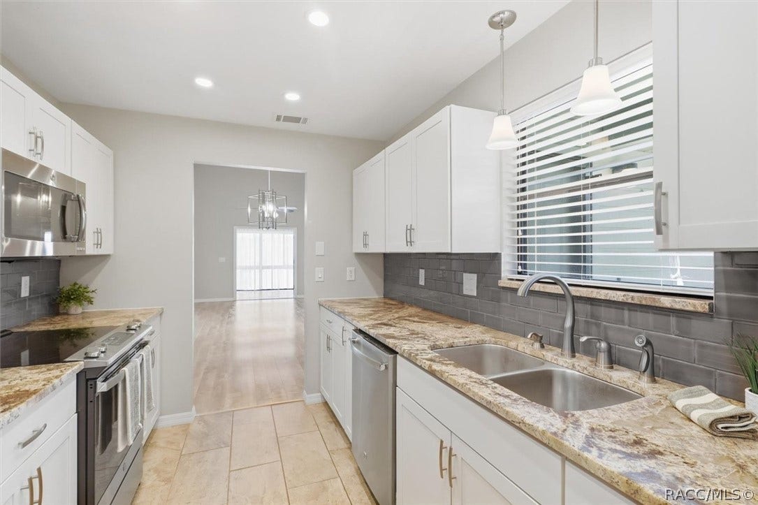 681 E Hartford Street, #6A, Hernando, FL 34442 Beautifully updated