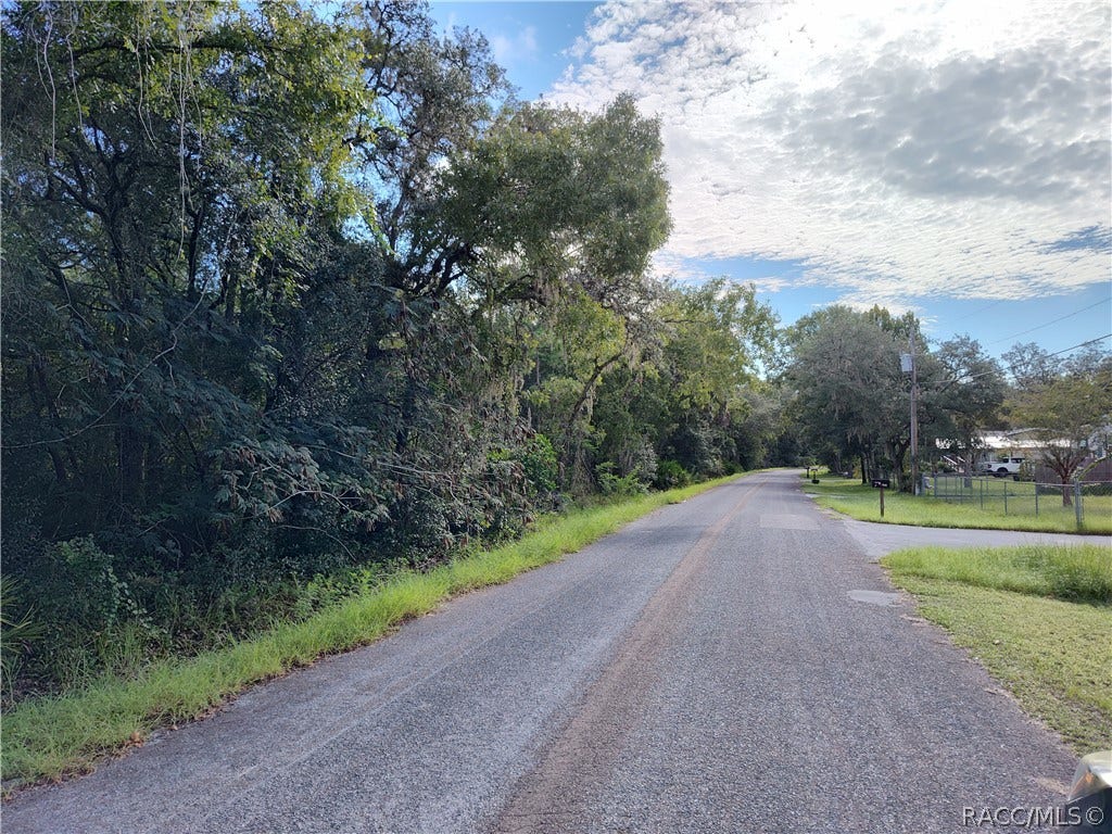6869 W Van Buren Drive, Homosassa, FL 34448 6869 W Van Buren Drive, Homosassa, FL 34448