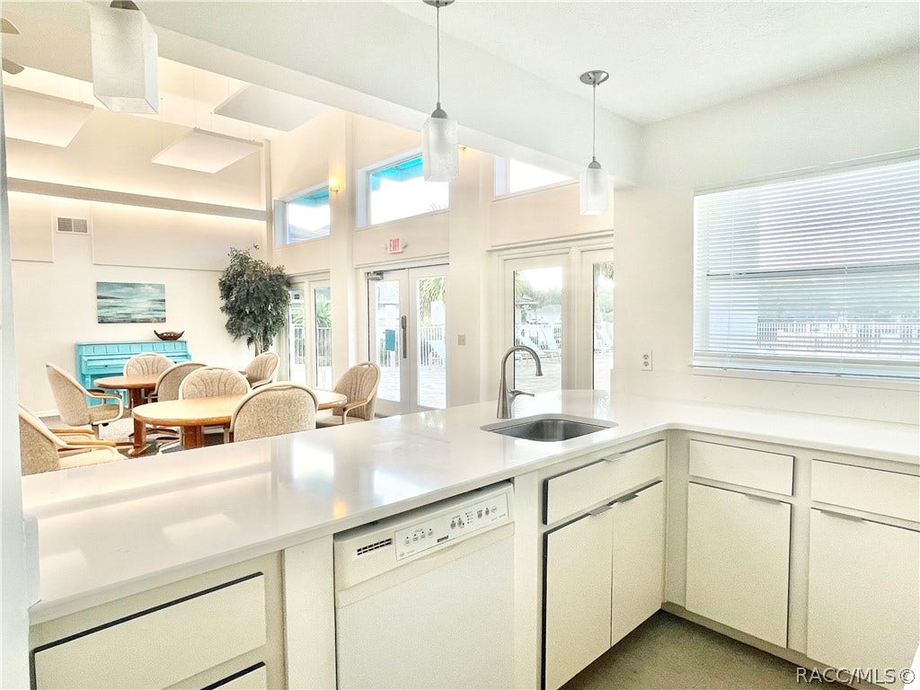11059 W Harbor Watch Loop, Crystal River, FL 34428 11059 W Harbor Watch Loop, Crystal River, FL 34428