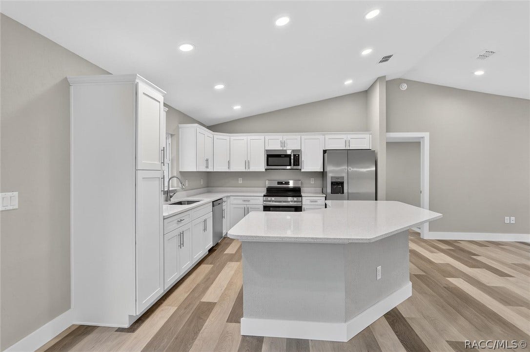 1516 W Pringle Place, Citrus Springs, FL 34434 1516 W Pringle Place, Citrus Springs, FL 34434