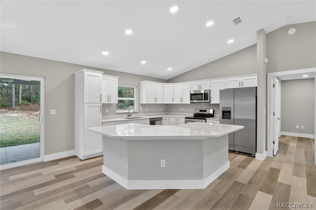 1516 W Pringle Place, Citrus Springs, FL 34434 1516 W Pringle Place, Citrus Springs, FL 34434