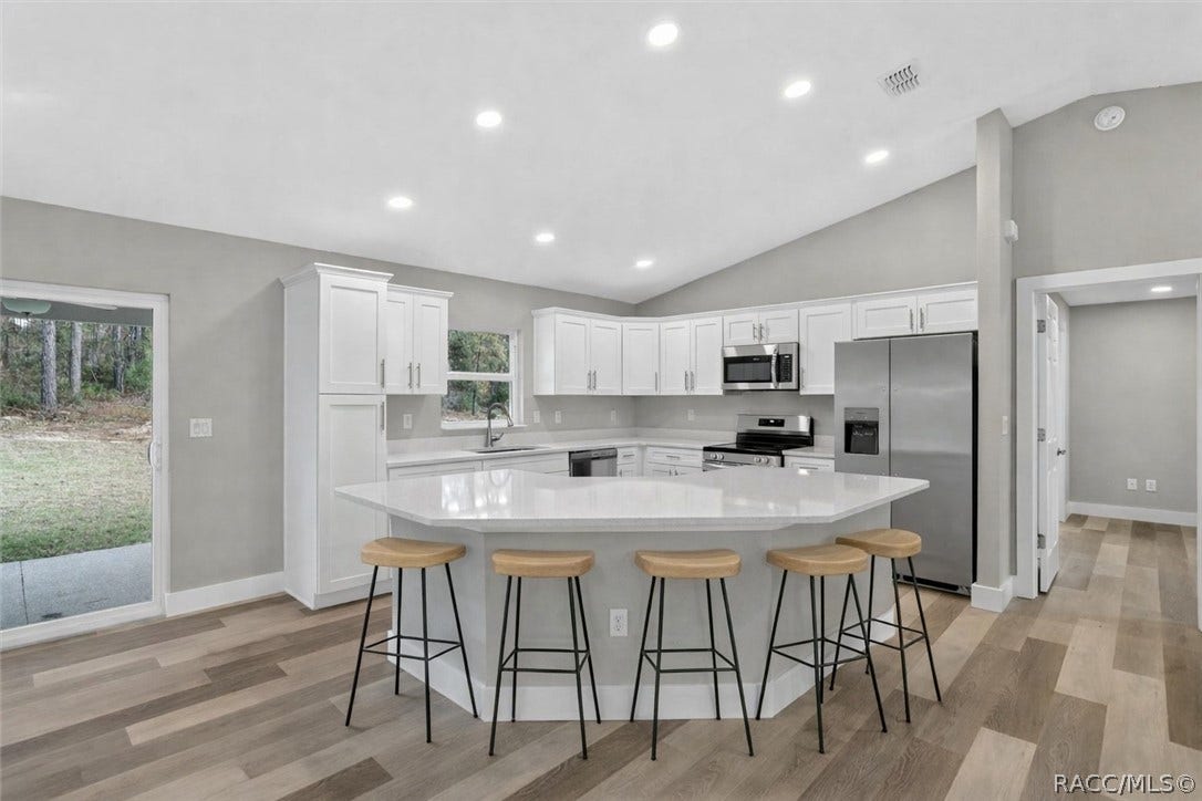1516 W Pringle Place, Citrus Springs, FL 34434 Virtually Staged