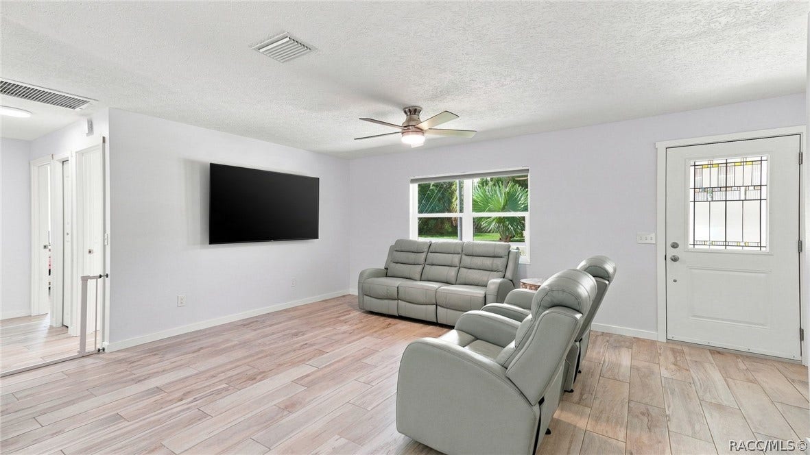 11820 W Fisherman Lane, Homosassa, FL 34448 11820 W Fisherman Lane, Homosassa, FL 34448