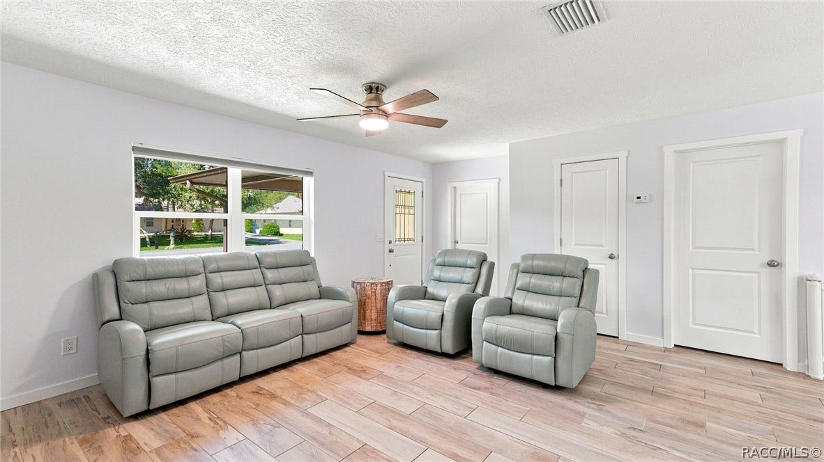 11820 W Fisherman Lane, Homosassa, FL 34448 11820 W Fisherman Lane, Homosassa, FL 34448