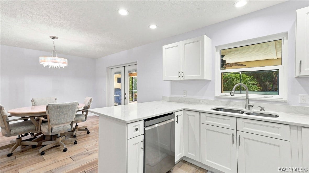 11820 W Fisherman Lane, Homosassa, FL 34448 11820 W Fisherman Lane, Homosassa, FL 34448