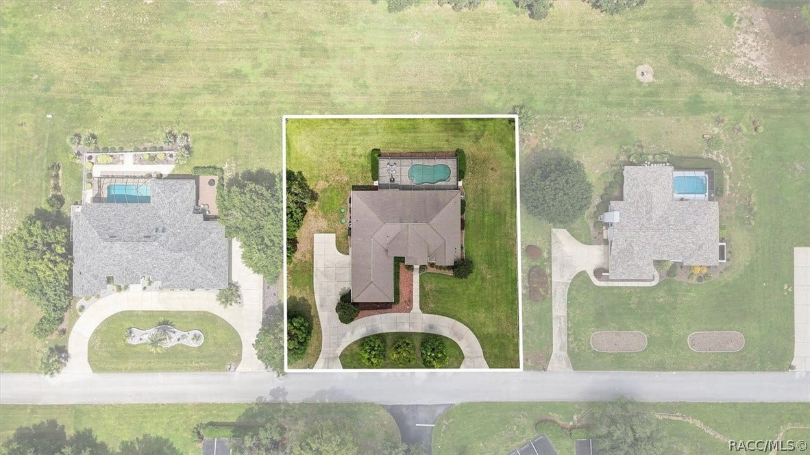 625 E Gilchrist Court, Hernando, FL 34442 Located on .50 acres