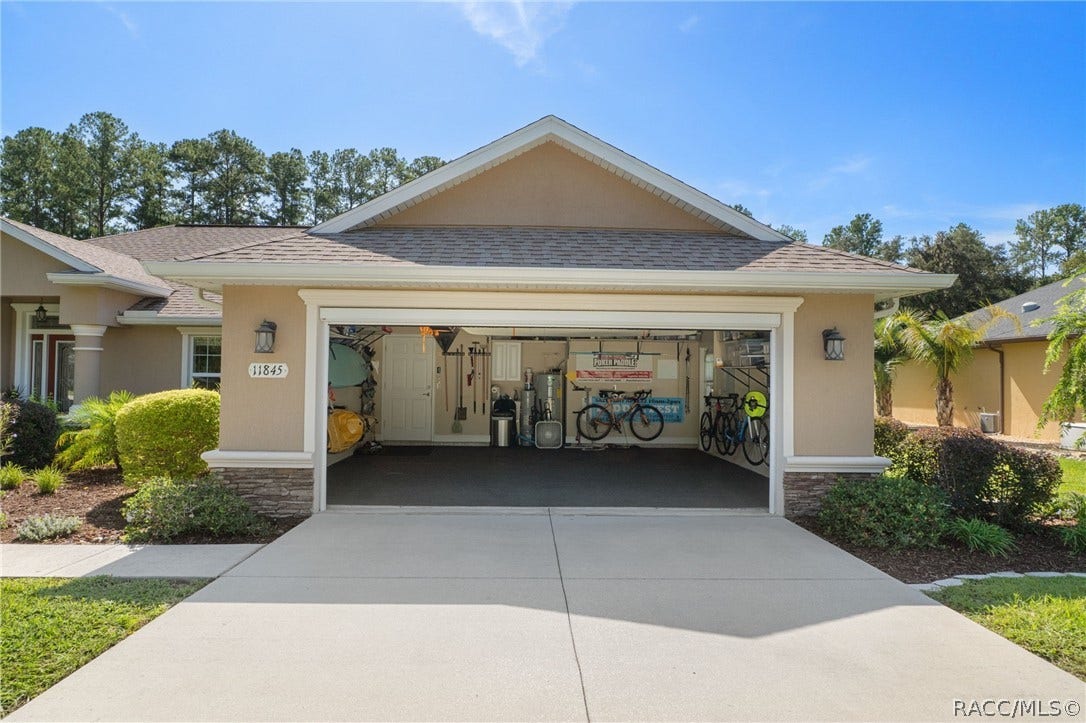 11845 N Bluff Cove Path, Dunnellon, FL 34434 11845 N Bluff Cove Path, Dunnellon, FL 34434