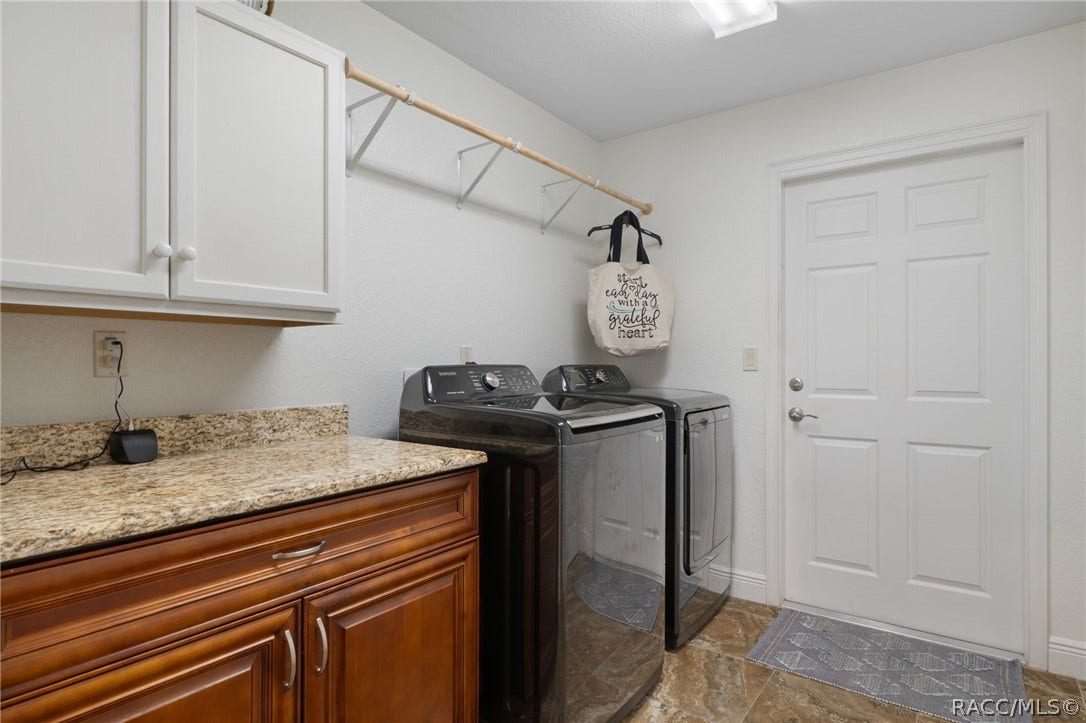 11845 N Bluff Cove Path, Dunnellon, FL 34434 11845 N Bluff Cove Path, Dunnellon, FL 34434