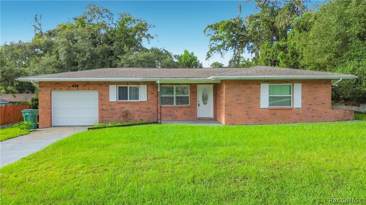 419 Wright Street, Inverness, FL 34452