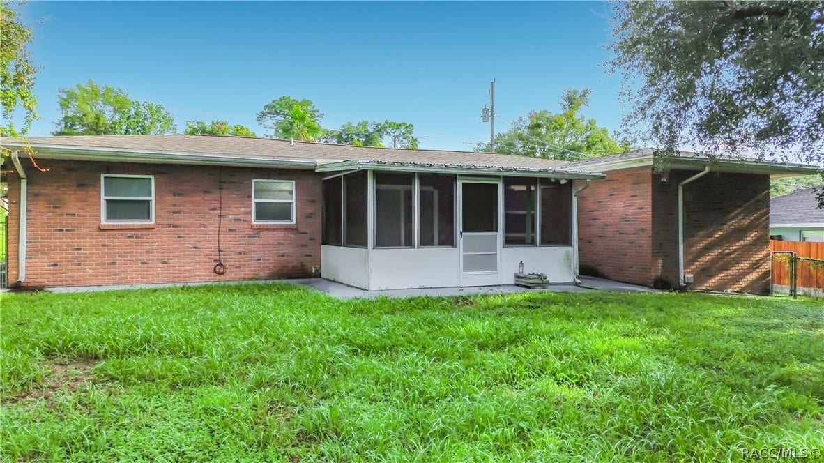 419 Wright Street, Inverness, FL 34452