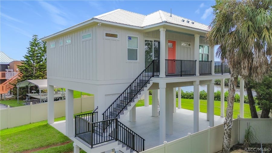 Property photo for 1625 S Wallace Point, Crystal River, FL